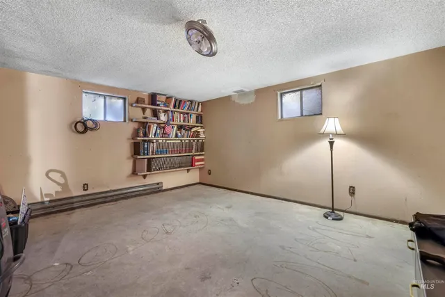 $450,000 | 2515 East 3700 North, Twin Falls, ID 83301