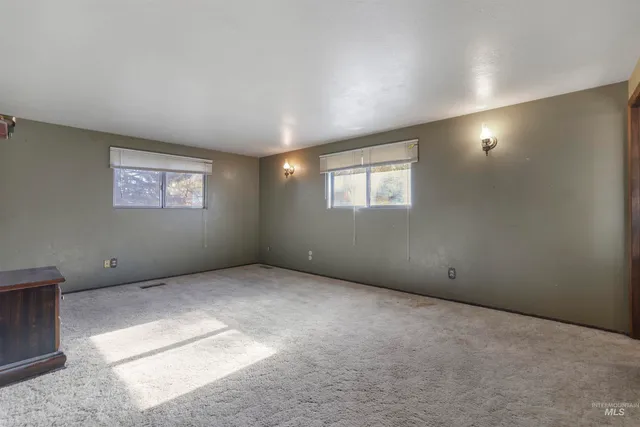 $450,000 | 2515 East 3700 North, Twin Falls, ID 83301