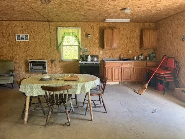 $319,000 | 3-5 Gravy Lane, Bradford, ME 04410