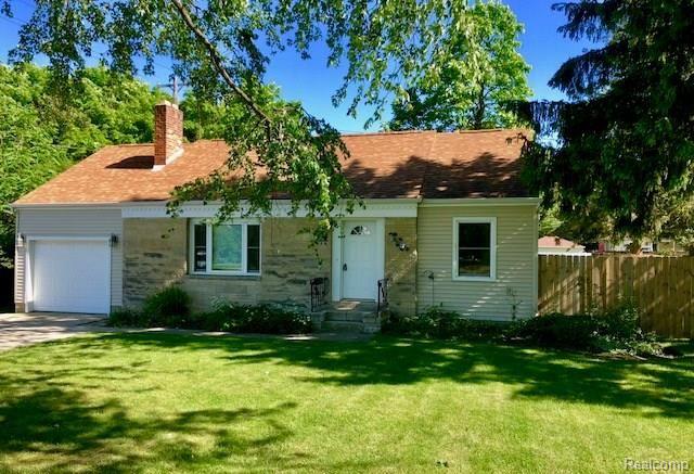 206 Brockway Road Yale, MI 48097 - Photo 1 of 14 IMG_9228.jpg