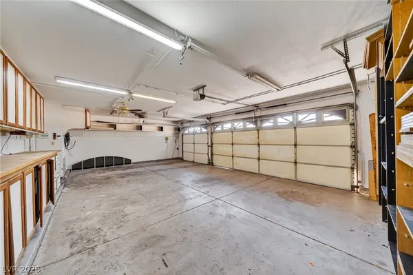 $3,400 | 10028 Sail Landing Court, Las Vegas, NV 89117