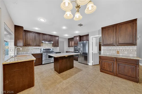 $3,400 | 10028 Sail Landing Court, Las Vegas, NV 89117