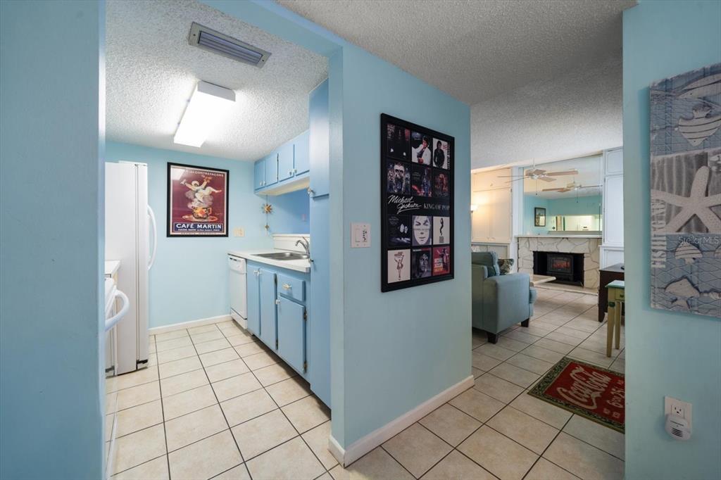 343 Rex Place, Unit G Madeira Beach, FL 33708 - Photo 13 of 49 Gallery Image 13
