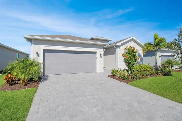 $2,600 | 8756 Coco Bay Boulevard, Englewood, FL 34224