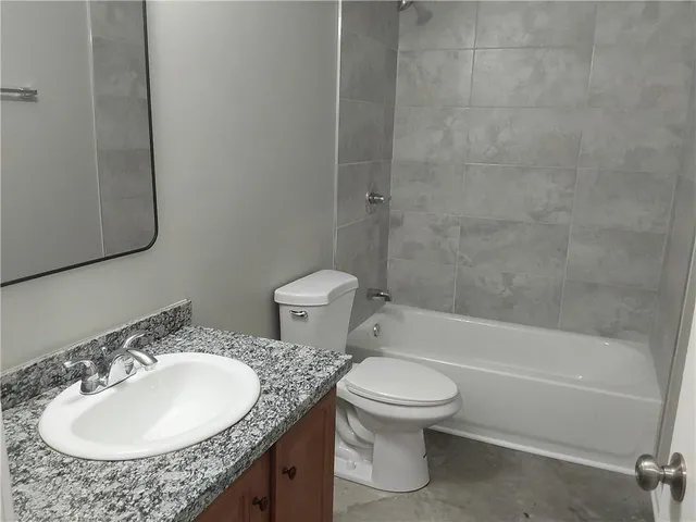 $1,825 | Undisclosed Address, Meraux, LA 70075