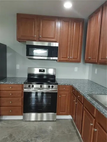 $1,825 | Undisclosed Address, Meraux, LA 70075