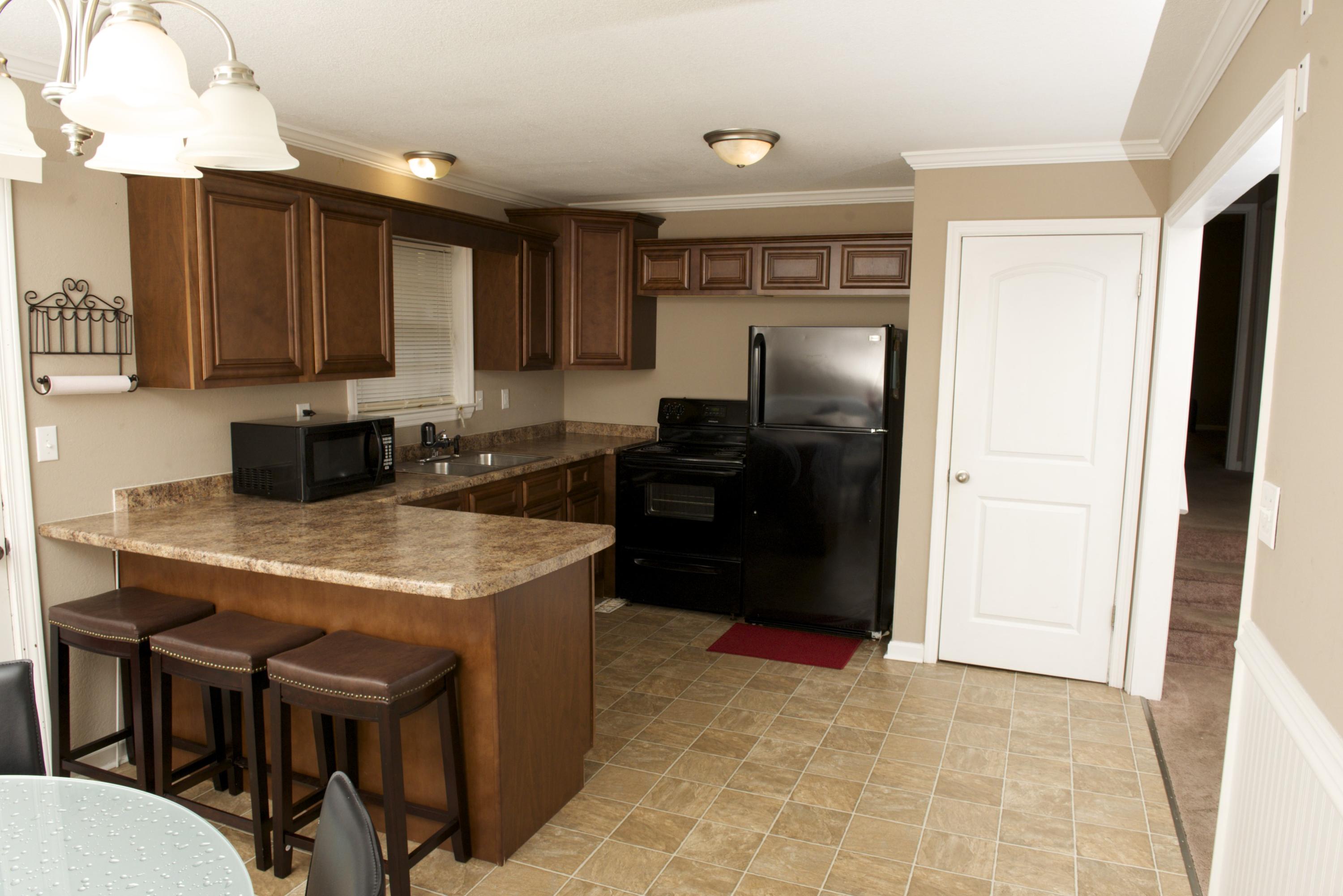 8936 Drake Parkway Road Chattanooga, TN 37416 - Photo 3 of 16 DSC_1222