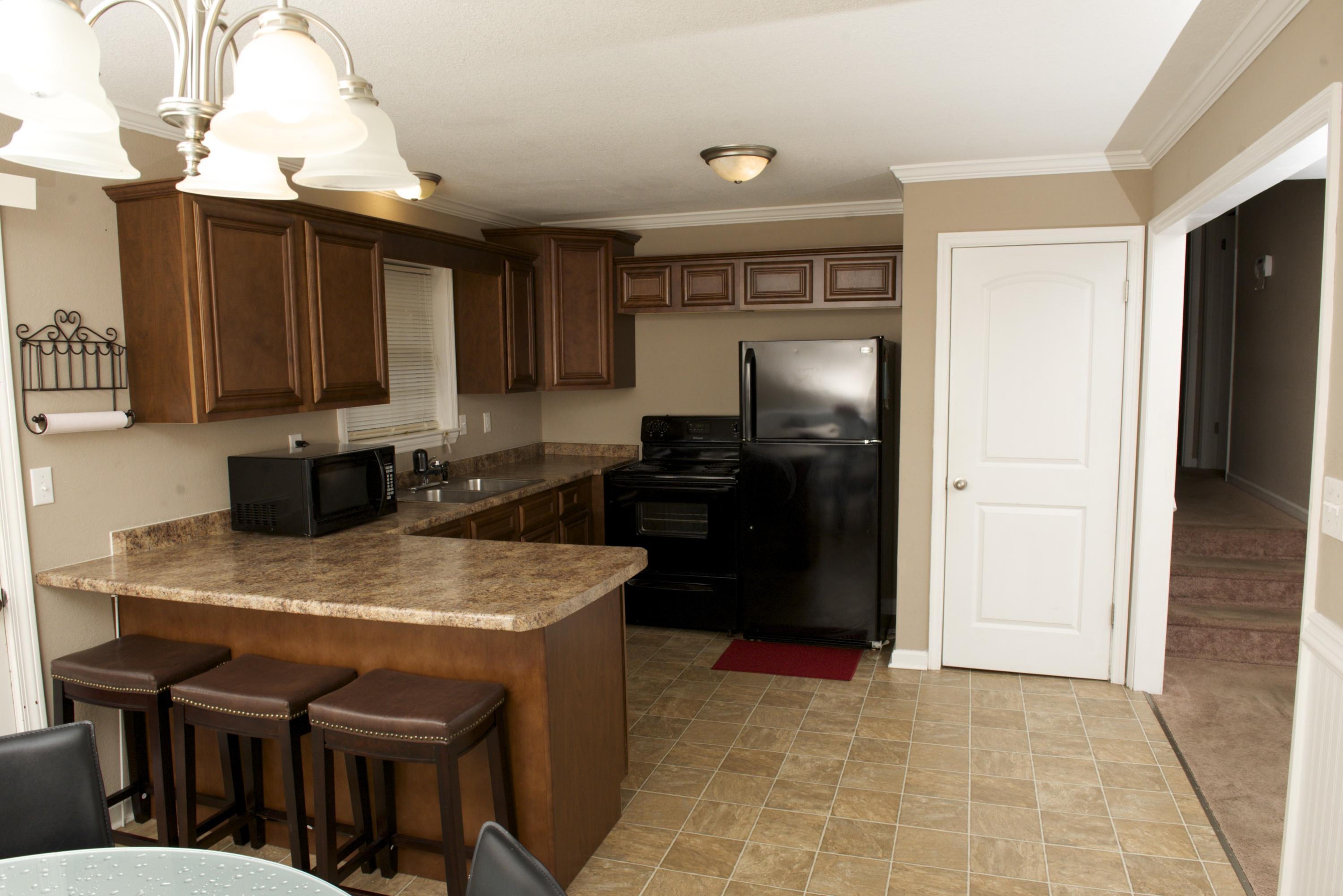8936 Drake Parkway Road Chattanooga, TN 37416 - Photo 4 of 16 DSC_1223