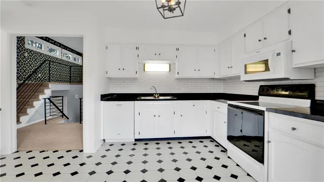 $2,450 | 37 Blue Ridge Road, Penfield, NY 14526