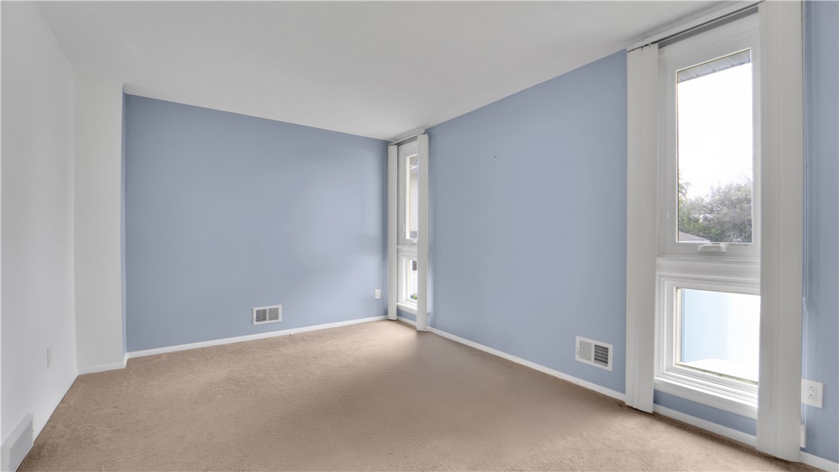 37 Blue Ridge Road Penfield, NY 14526 - Photo 20 of 43