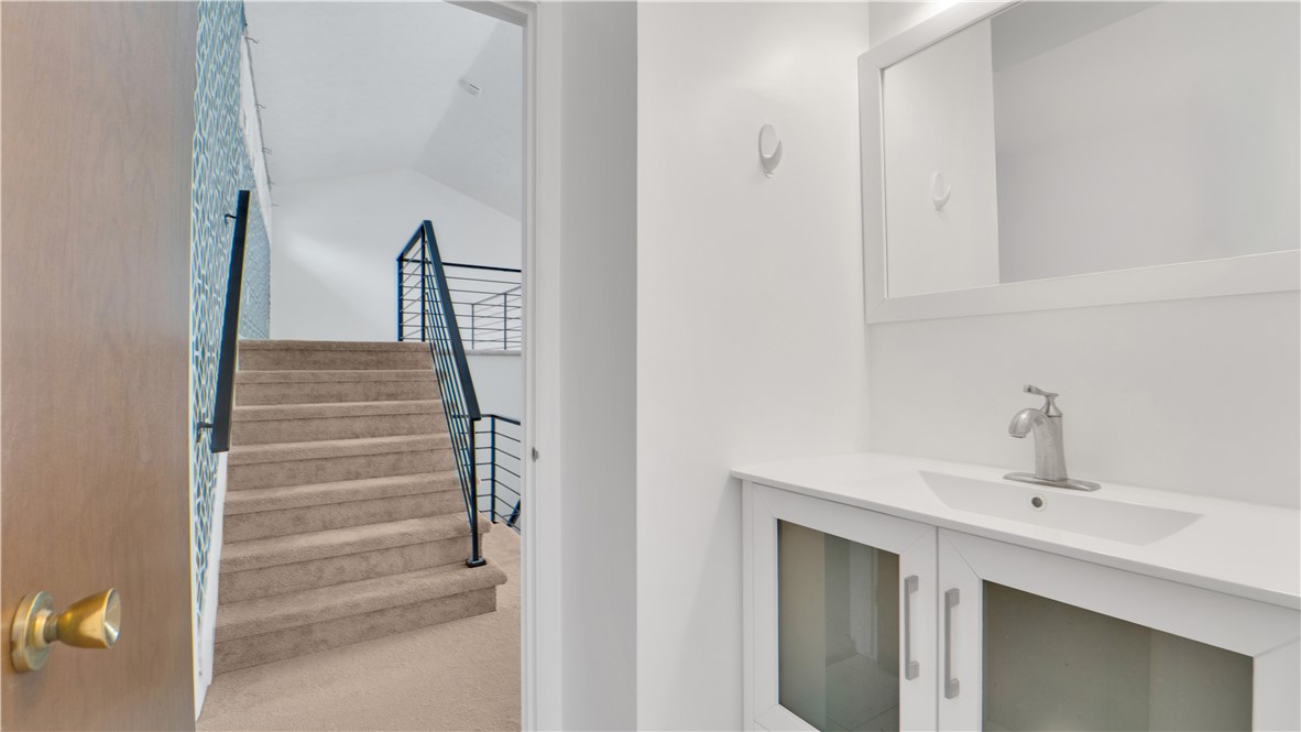 37 Blue Ridge Road Penfield, NY 14526 - Photo 24 of 43