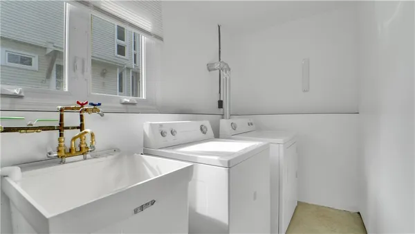 $2,450 | 37 Blue Ridge Road, Penfield, NY 14526