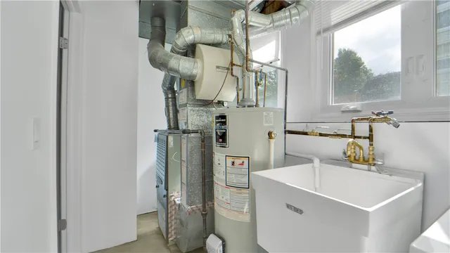 $2,450 | 37 Blue Ridge Road, Penfield, NY 14526