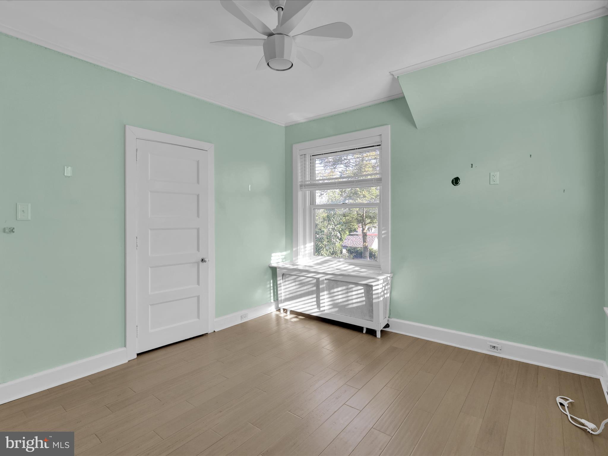 1315 Cleveland Avenue Wyomissing, PA 19610 - Photo 15 of 43 a view of livingroom with furniture and window