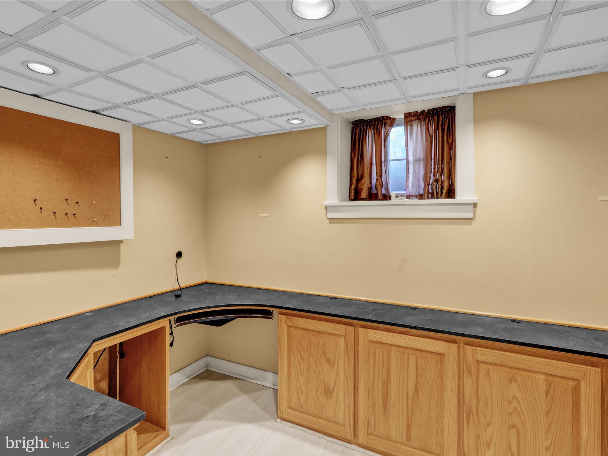 1315 Cleveland Avenue Wyomissing, PA 19610 - Photo 32 of 43 a bathroom with a tub and a window