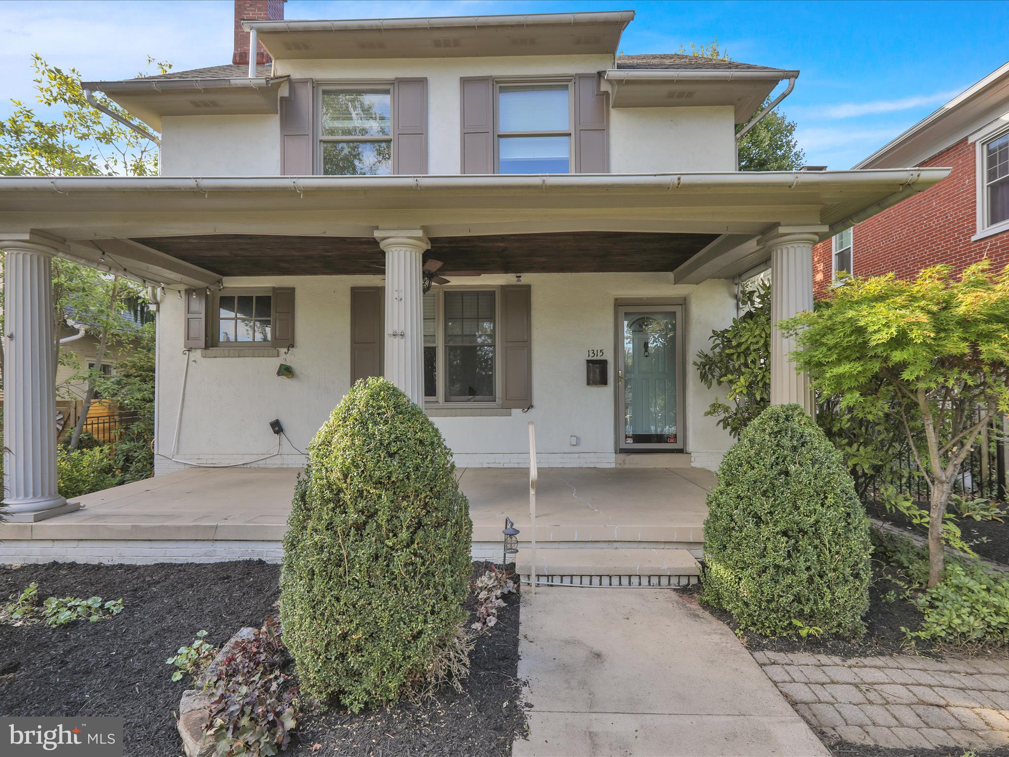 1315 Cleveland Avenue Wyomissing, PA 19610 - Photo 34 of 43 front view of a house