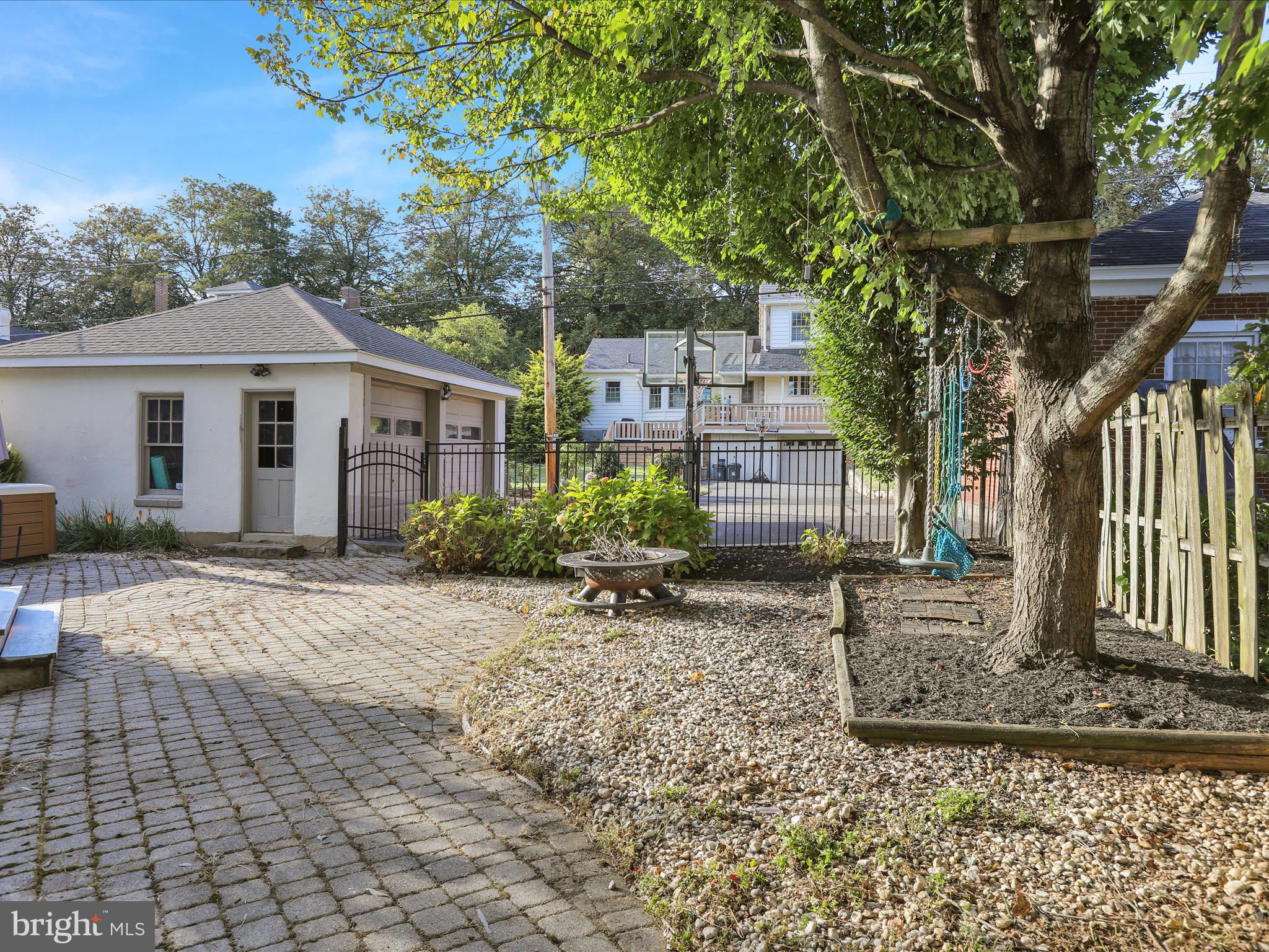 1315 Cleveland Avenue Wyomissing, PA 19610 - Photo 40 of 43 a backyard of a house with seating space