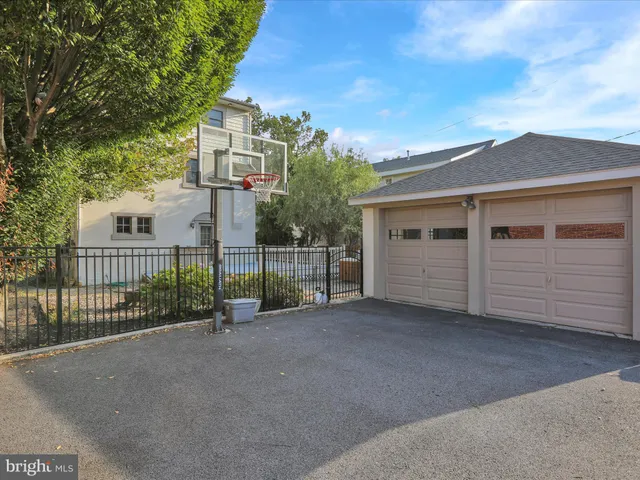 $405,000 | 1315 Cleveland Avenue, Wyomissing, PA 19610