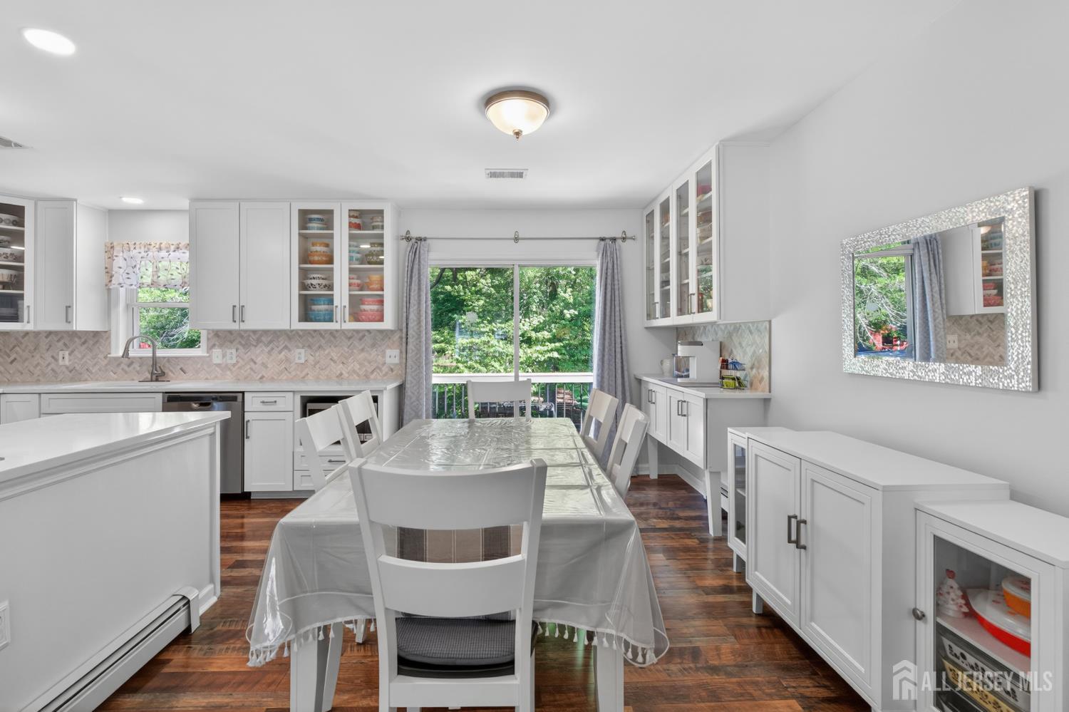 185 Fresh Ponds Road Monroe Township, NJ 08831 - Photo 5 of 60