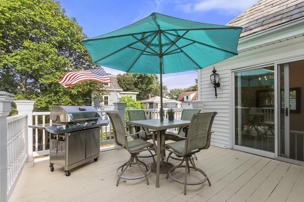 41 Teel Street Arlington, MA 02474 - Photo 13 of 27