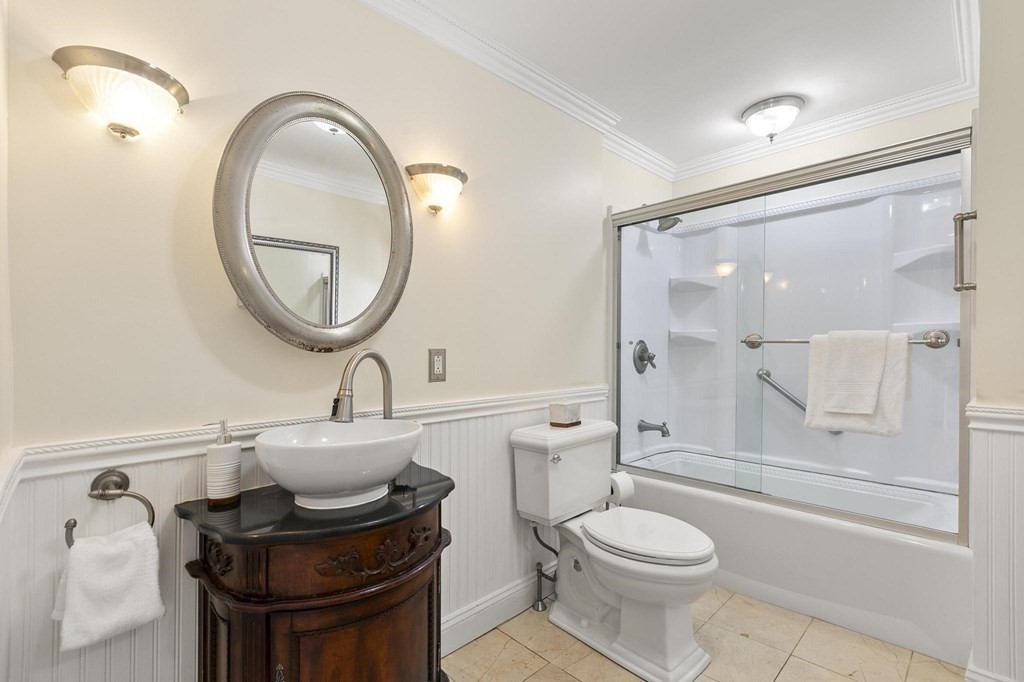 41 Teel Street Arlington, MA 02474 - Photo 14 of 27