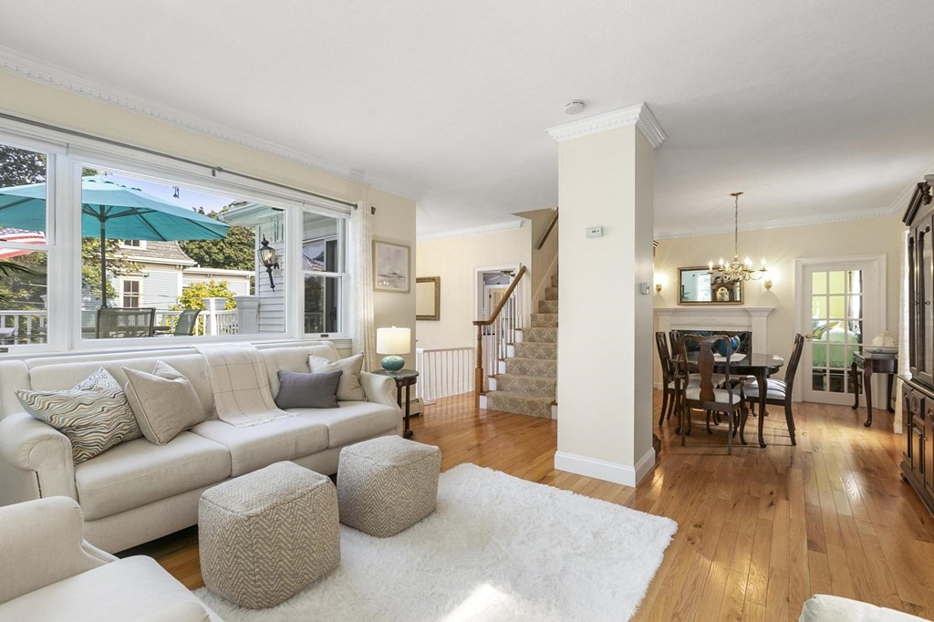41 Teel Street Arlington, MA 02474 - Photo 4 of 27