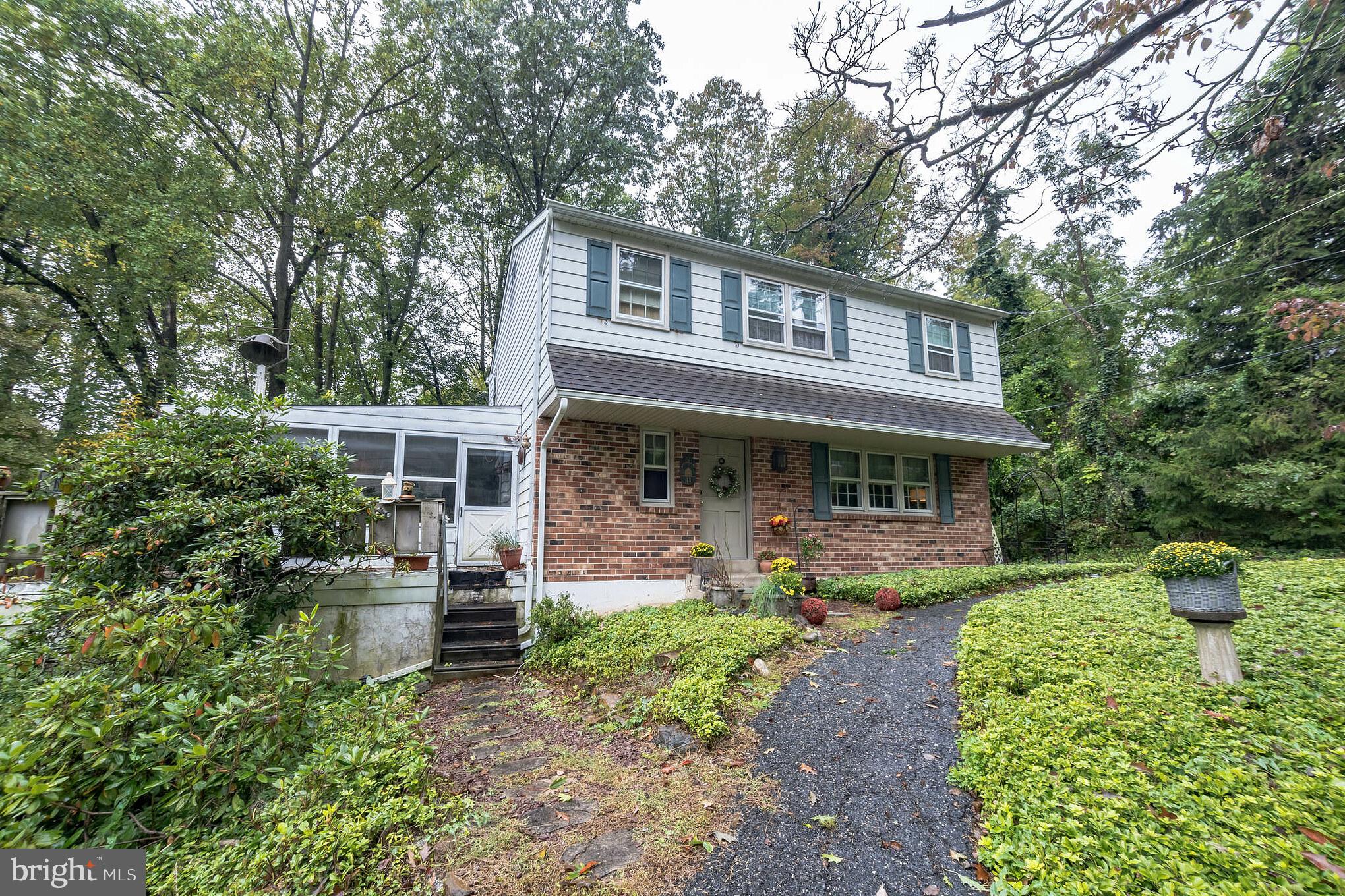 11 Castle Rock Road Newtown Square, PA 19073 - Photo 3 of 28 Gallery Image 3