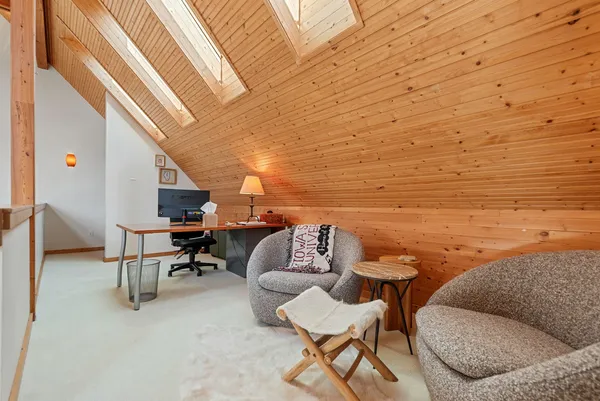 $1,399,000 | 13670 South Cottonwood Lane, Harbert, MI 49115