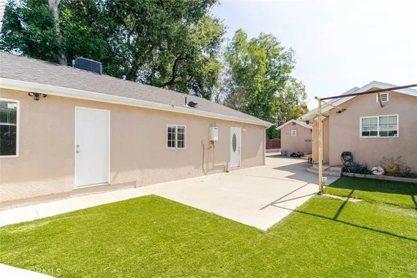 $1,050,000 | 733 North Alexander Street, San Fernando, CA 91340