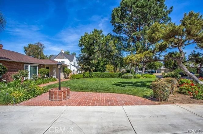 3870 El Hijo Street Riverside, CA 92504 - Photo 3 of 11