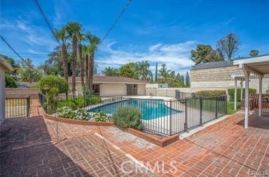 3870 El Hijo Street Riverside, CA 92504 - Photo 4 of 11