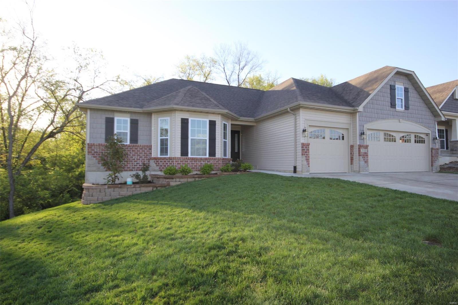 740 Alexander Mark Way Manchester, MO 63021 - Photo 2 of 15 Gallery Image 2