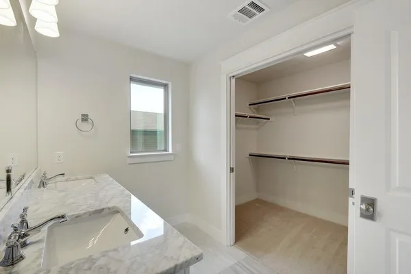 $3,400 | 5309 William Holland Avenue, Unit 5, Austin, TX 78756