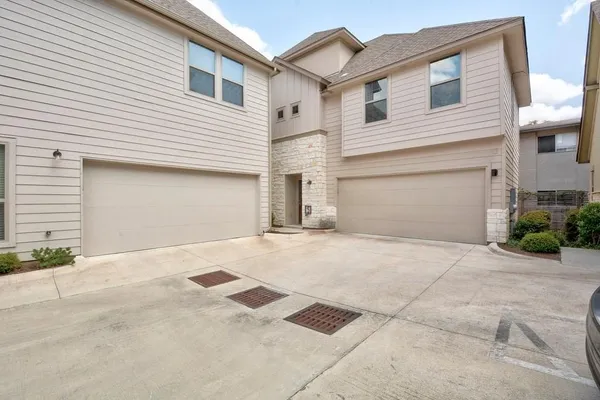 $3,400 | 5309 William Holland Avenue, Unit 5, Austin, TX 78756