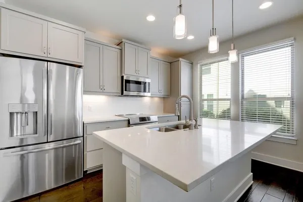 $3,400 | 5309 William Holland Avenue, Unit 5, Austin, TX 78756