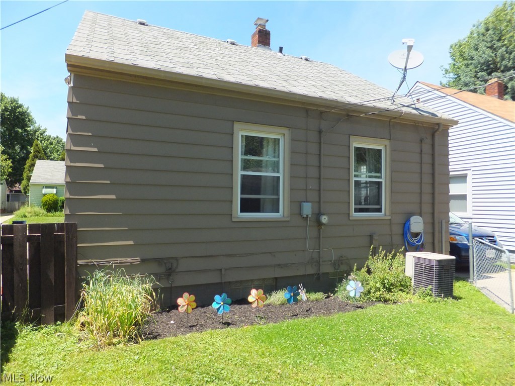 4319 Redding Road Cleveland, OH 44109 - Photo 19 of 19 Gallery Image 19