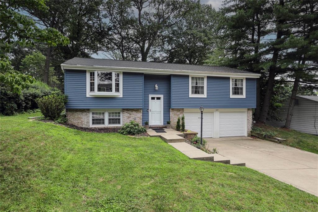577 Surfside Drive Pittsburgh, PA 15239 - Photo 28 of 30 New garage doors with exterior keypad too!