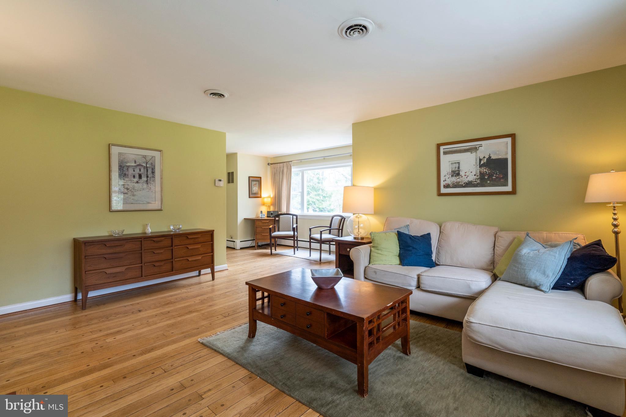 224 Howarth Road Media, PA 19063 - Photo 6 of 33