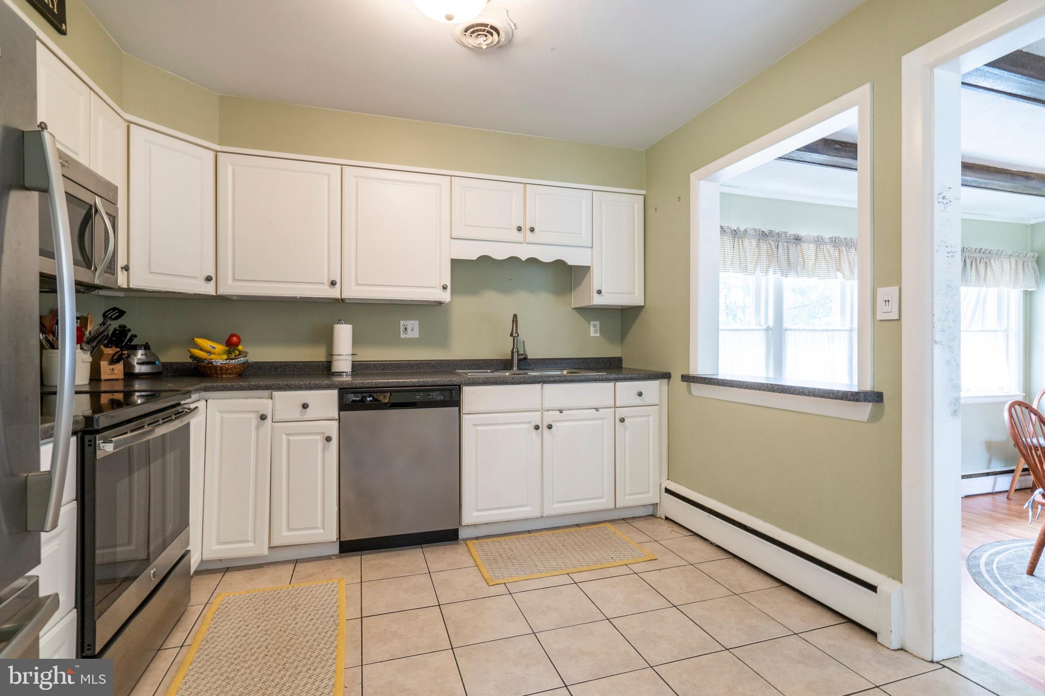 224 Howarth Road Media, PA 19063 - Photo 10 of 33