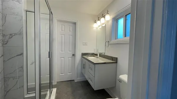 $2,400 | 2931 Ivandell Avenue, Dallas, TX 75211