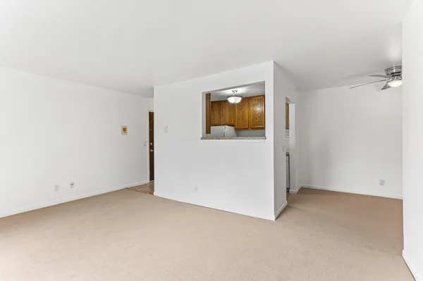 $110,000 | 7050 Villa Drive, Unit 5, Waterford, MI 48327