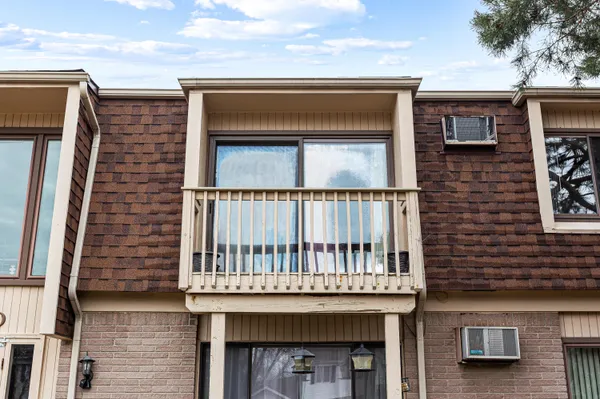 $110,000 | 7050 Villa Drive, Unit 5, Waterford, MI 48327