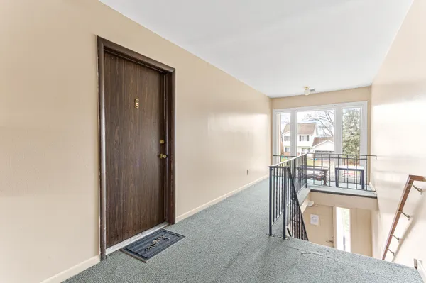 $110,000 | 7050 Villa Drive, Unit 5, Waterford, MI 48327