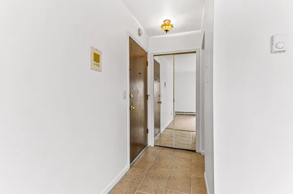 $110,000 | 7050 Villa Drive, Unit 5, Waterford, MI 48327