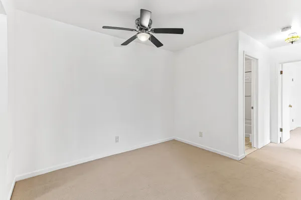 $110,000 | 7050 Villa Drive, Unit 5, Waterford, MI 48327