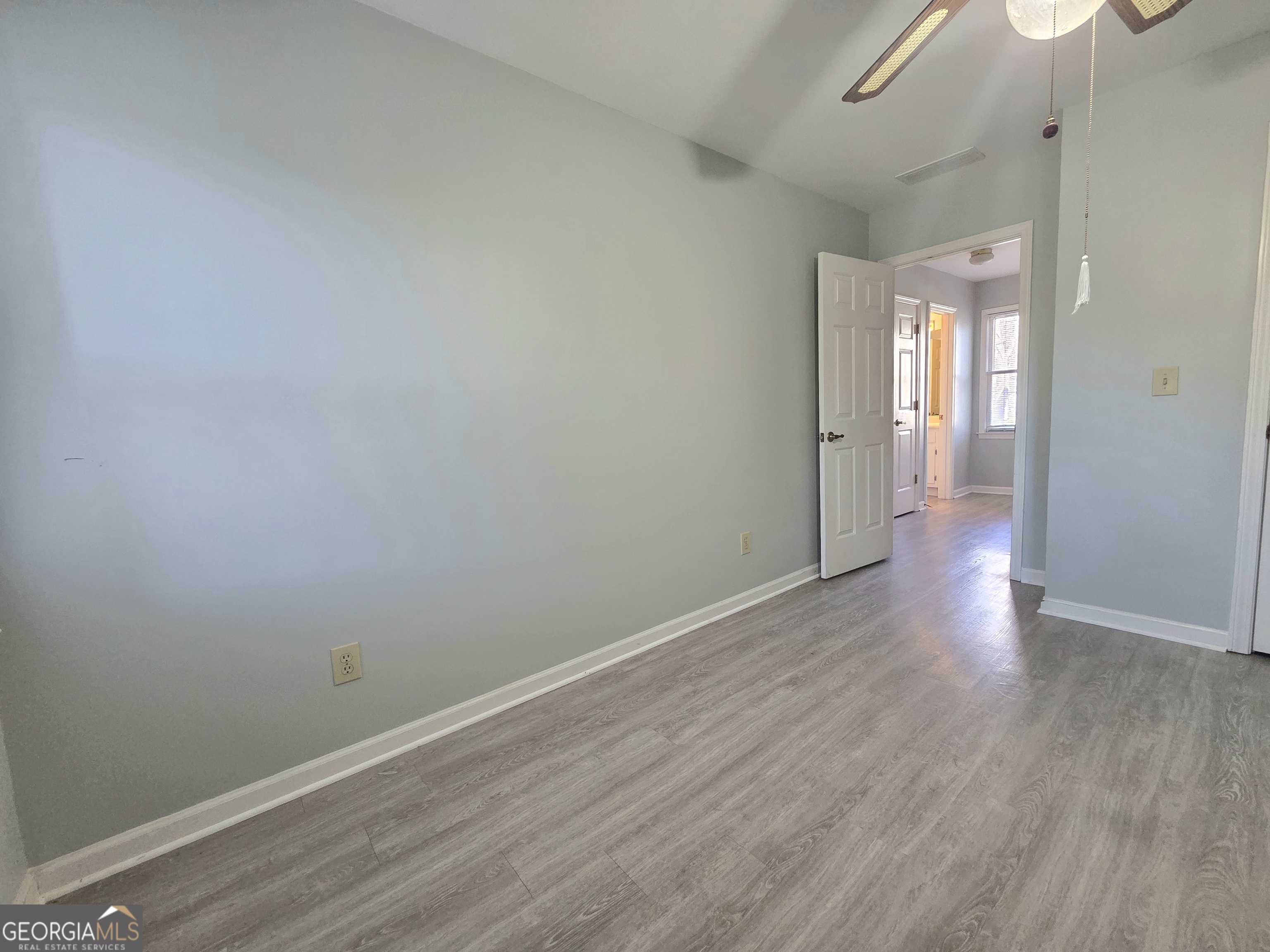 1426 Cambridge Common Decatur, GA 30033 - Photo 31 of 51 wooden floor in an empty room