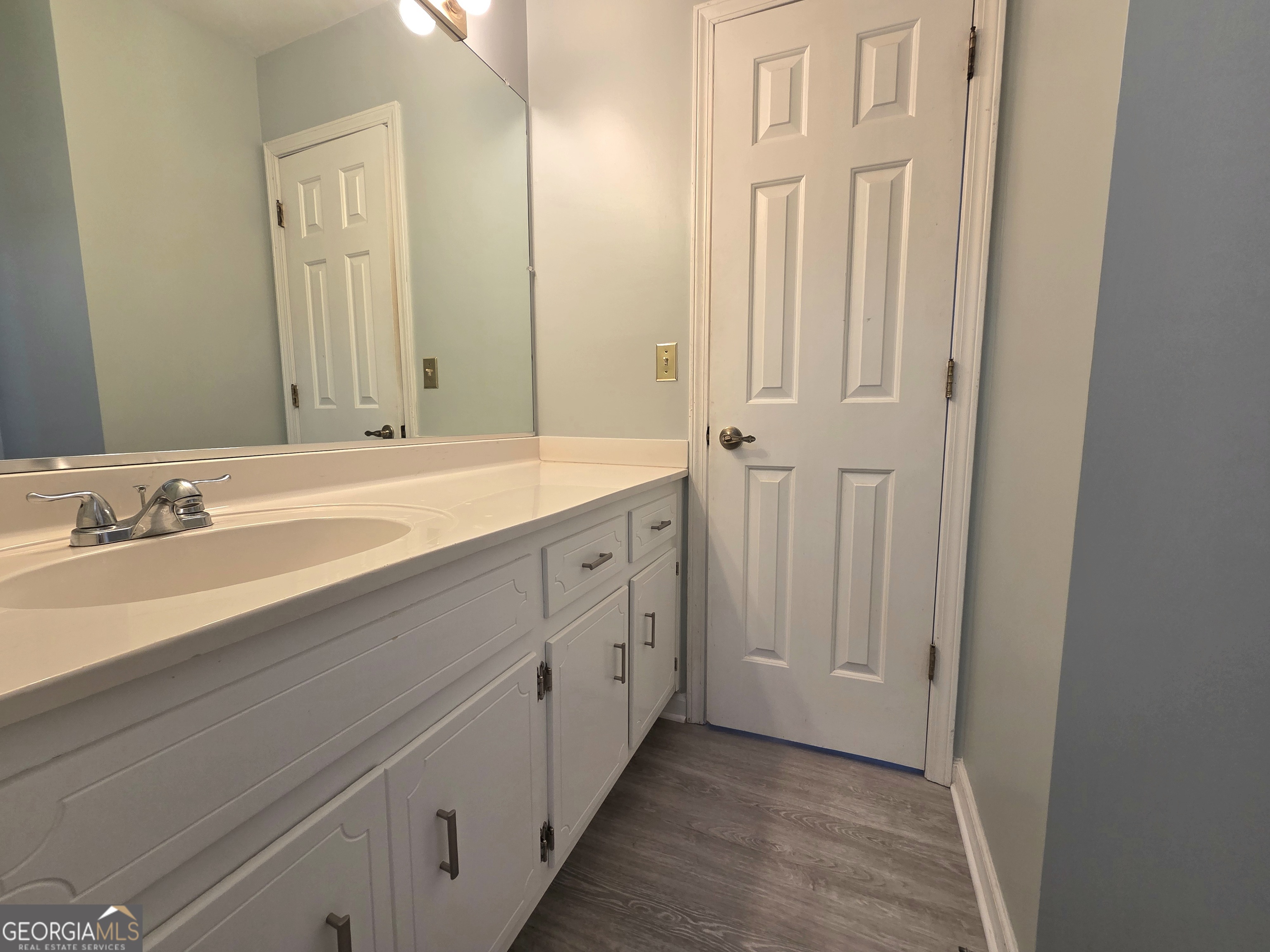1426 Cambridge Common Decatur, GA 30033 - Photo 34 of 51 a spacious bathroom with a double vanity sink and a mirror