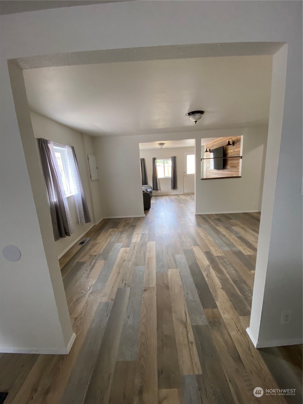 4630 Southeast Horstman Road Port Orchard, WA 98366 - Photo 12 of 40 Gallery Image 12