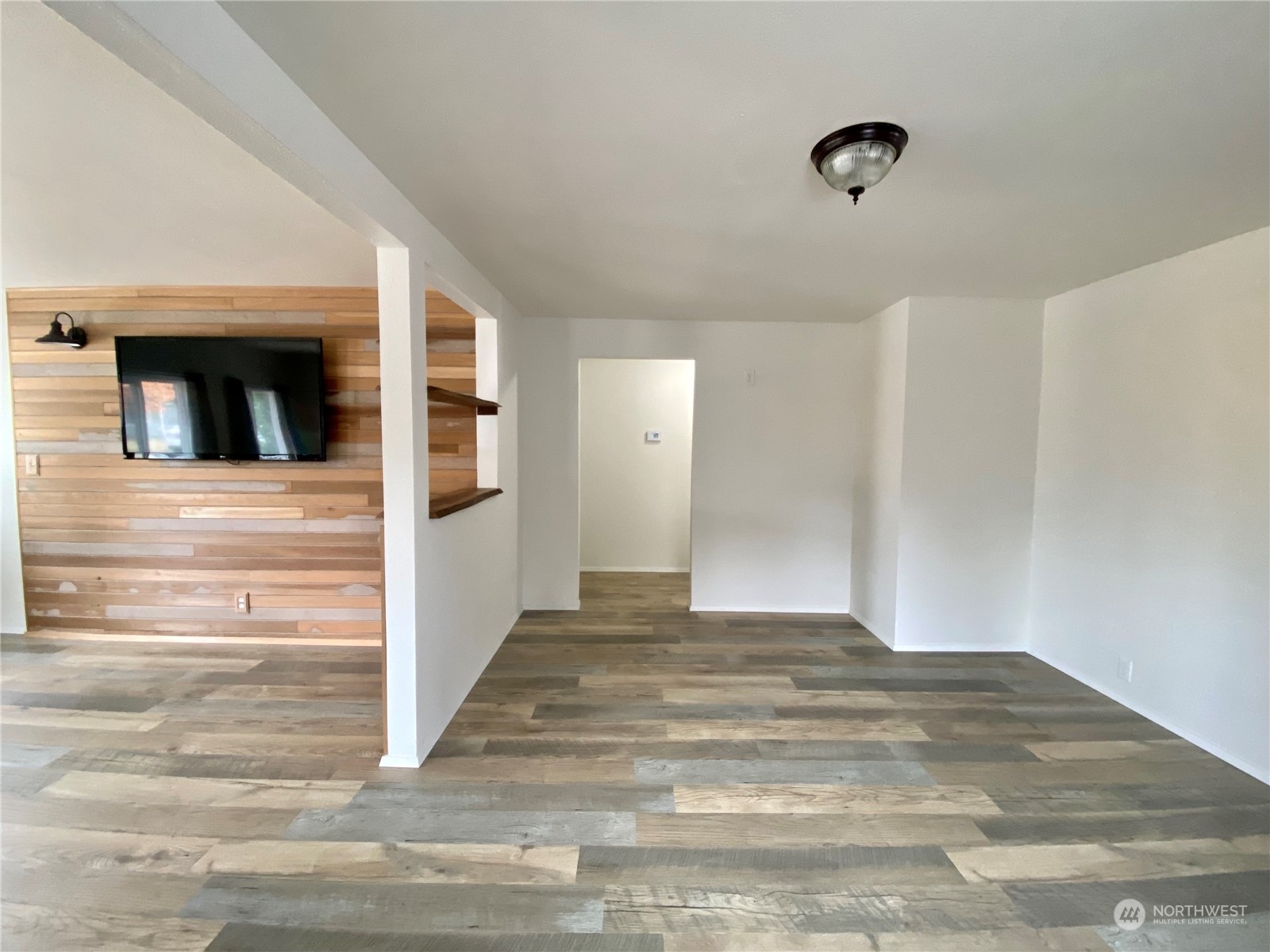 4630 Southeast Horstman Road Port Orchard, WA 98366 - Photo 14 of 40 Gallery Image 14
