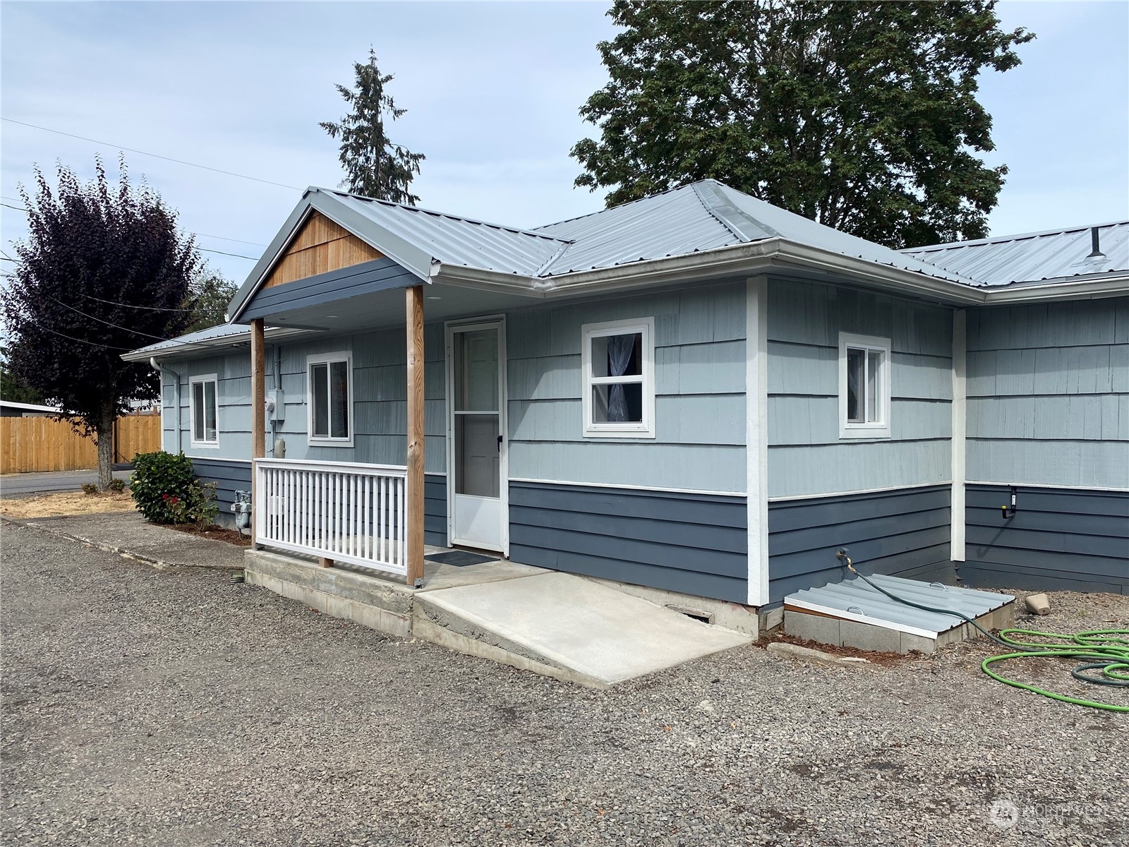 4630 Southeast Horstman Road Port Orchard, WA 98366 - Photo 3 of 40 Gallery Image 3